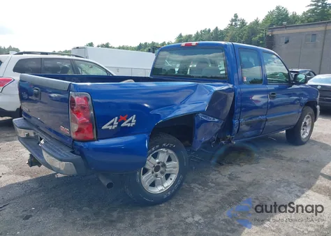 2004 GMC Sierra 1500 z USA, uszkodzony, nr VIN 1GTEK19T24E255115